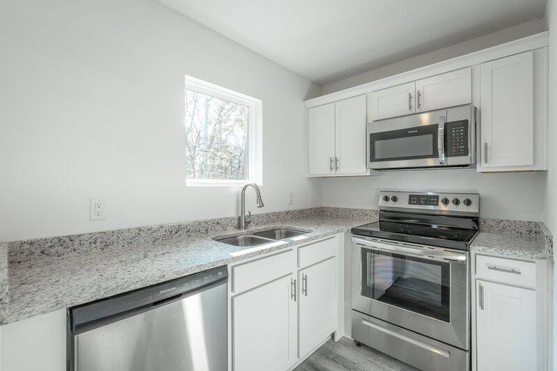 Apartment for rent at 73 Shallowford Rd #4, Chattanooga, TN 37404