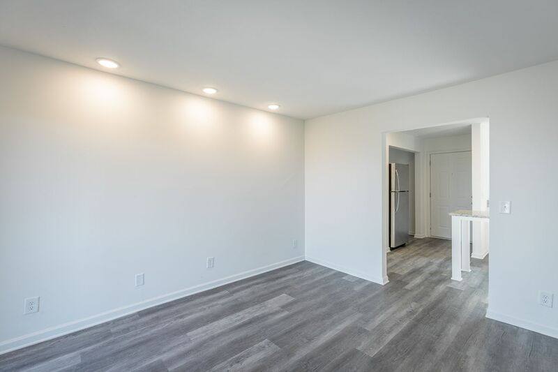 Apartment for rent at 73 Shallowford Rd #4, Chattanooga, TN 37404
