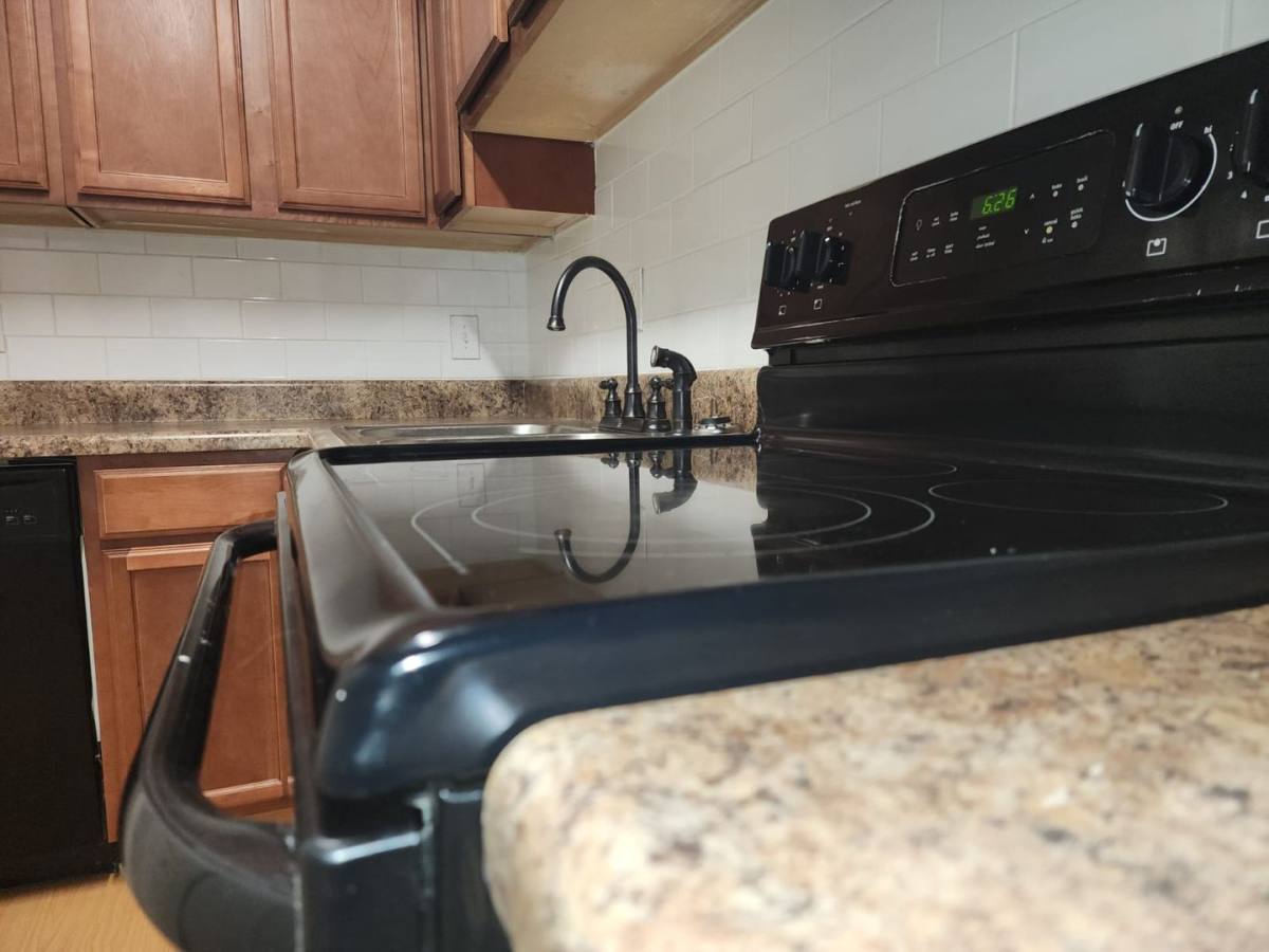 Townhouse for rent at 2831 N Ohenry Blvd #C, Greensboro, NC 27405