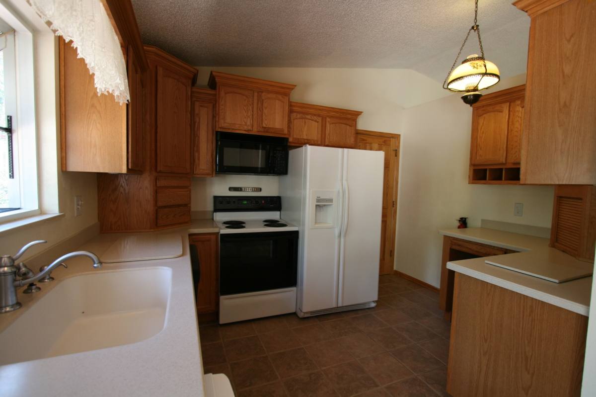 House for rent at 1092 Stanton St, Colorado Springs, CO 80907