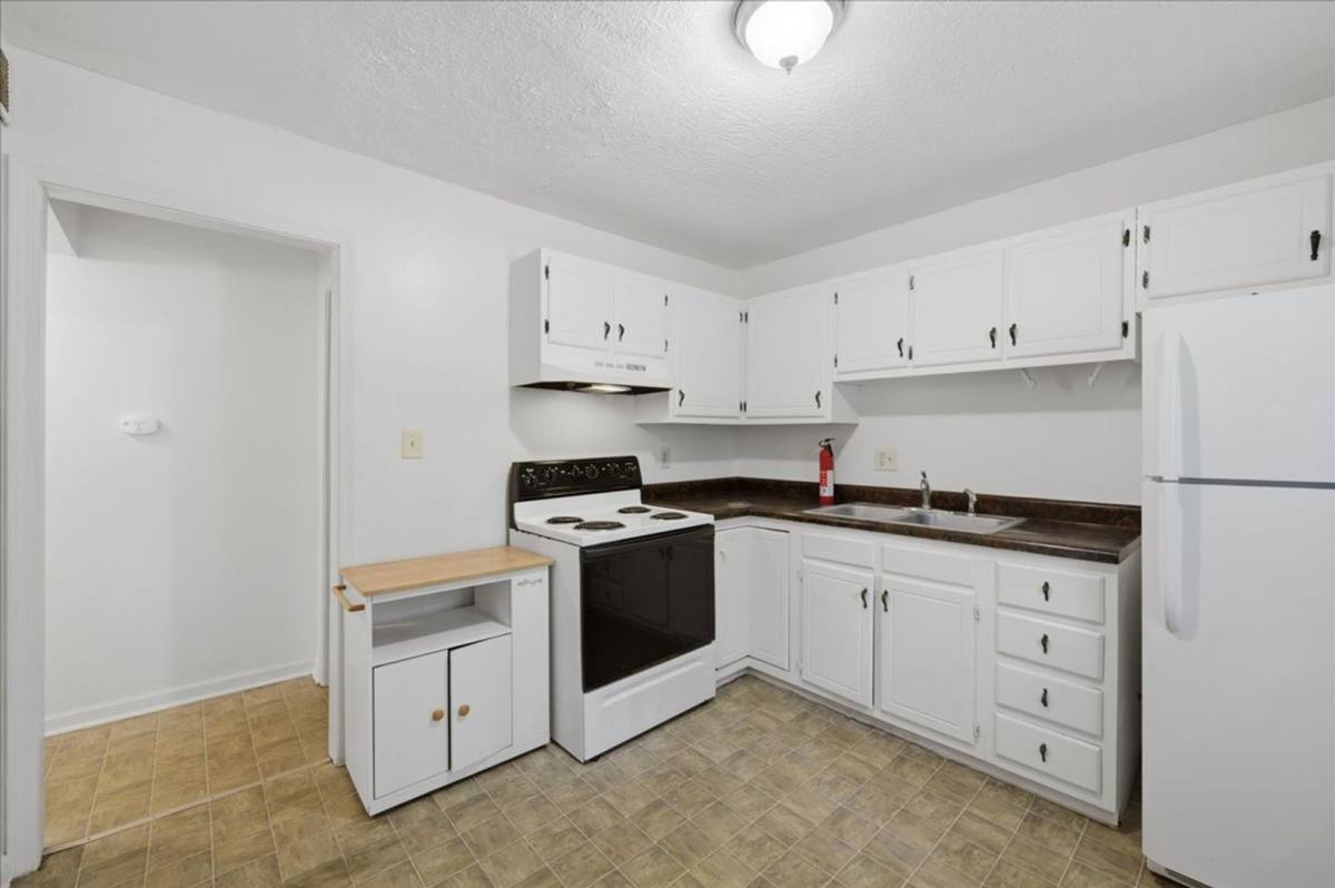 Apartment for rent at 809 - 811 Riverside Rd, Greenwood, IN 46142