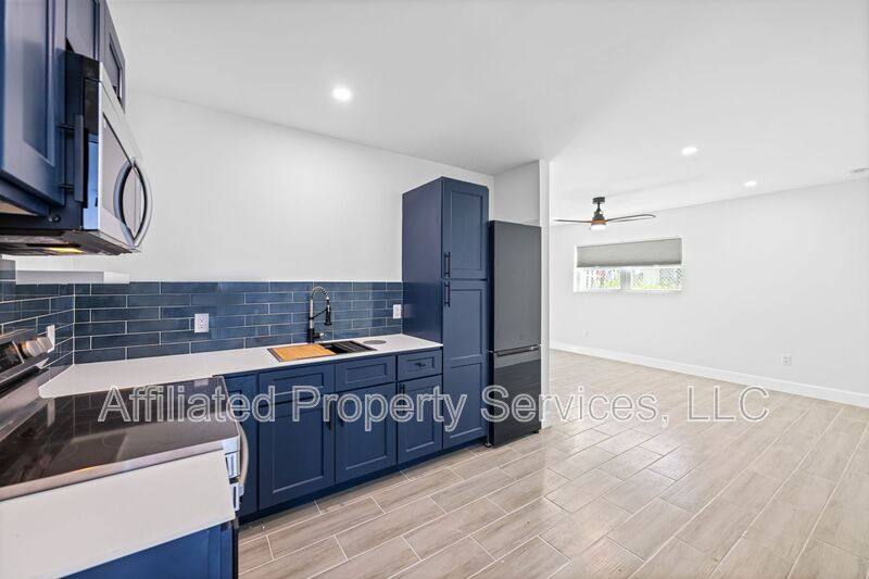 House for rent at 3012 Broadway Ave #205, West Palm Beach, FL 33407