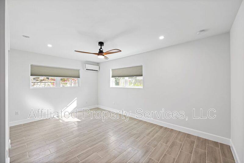 House for rent at 3012 Broadway Ave #205, West Palm Beach, FL 33407