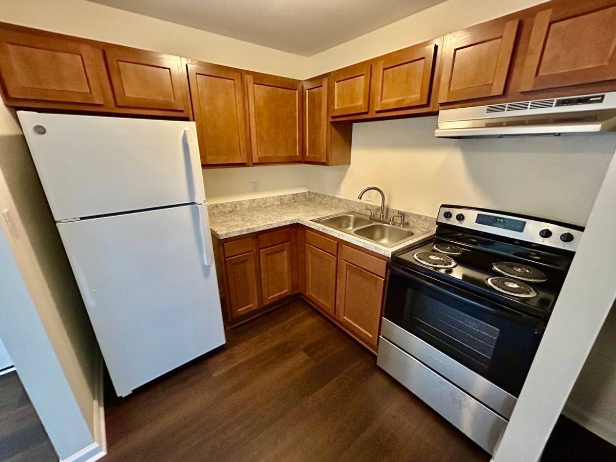 Apartment for rent at 190 Macey Ave, Versailles, KY 40383