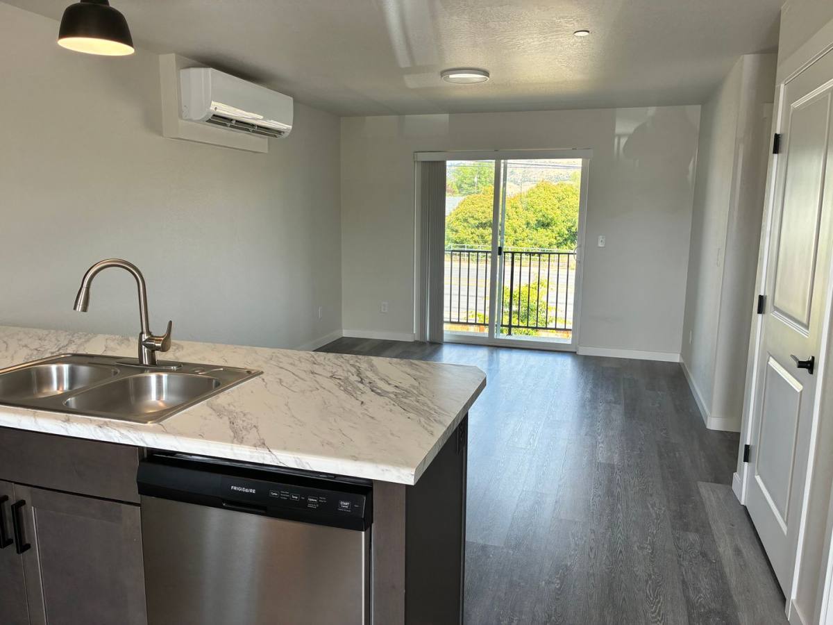 Apartment for rent at 1989 Sky Park Dr, Medford, OR 97504