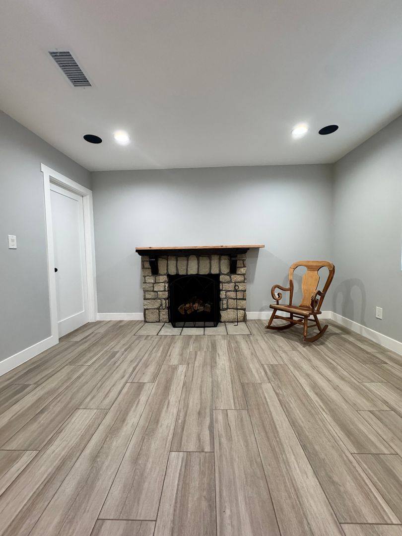 Apartment for rent at 1650 W 83rd St, Los Angeles, CA 90047