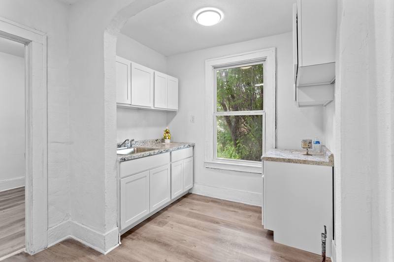 Apartment for rent at 7405 Garden St #6, Detroit, MI 48204