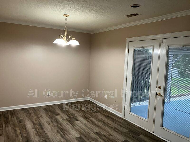 Townhouse for rent at 2350 Grayson Valley Circle, Birmingham, AL 35235