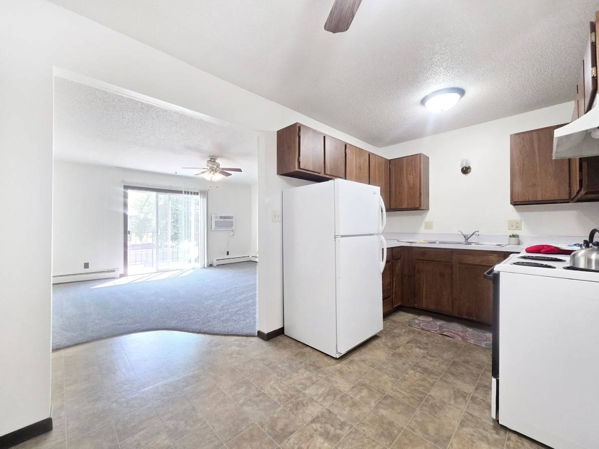 Apartment for rent at 1105 12th St NE, Jamestown, ND 58401