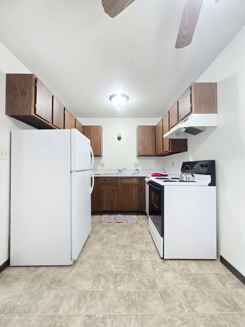 Apartment for rent at 1105 12th St NE, Jamestown, ND 58401