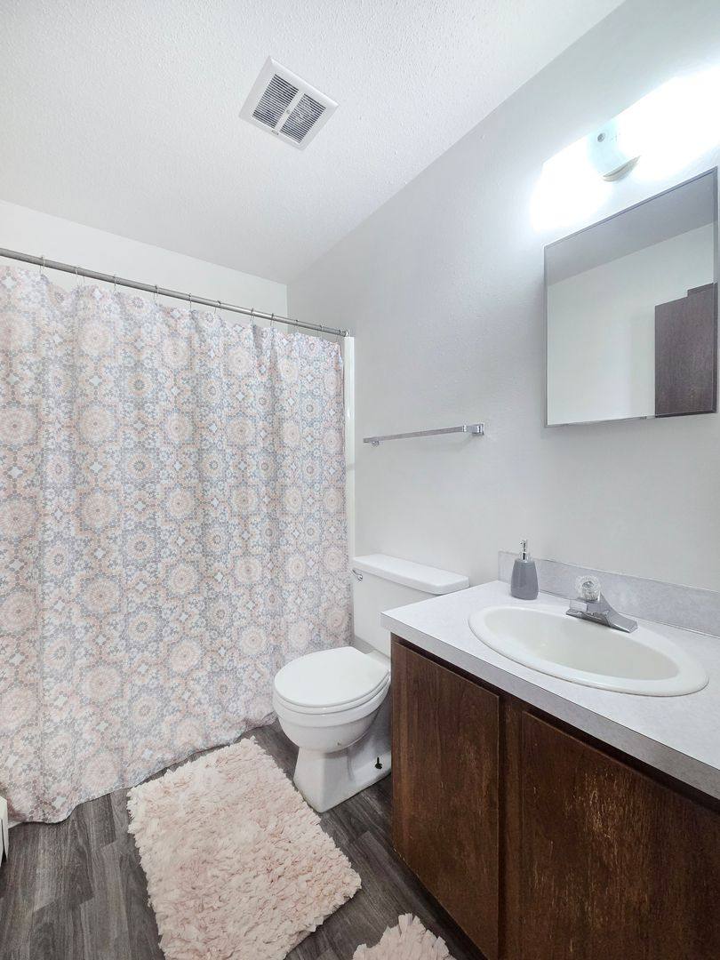 Apartment for rent at 1105 12th St NE, Jamestown, ND 58401