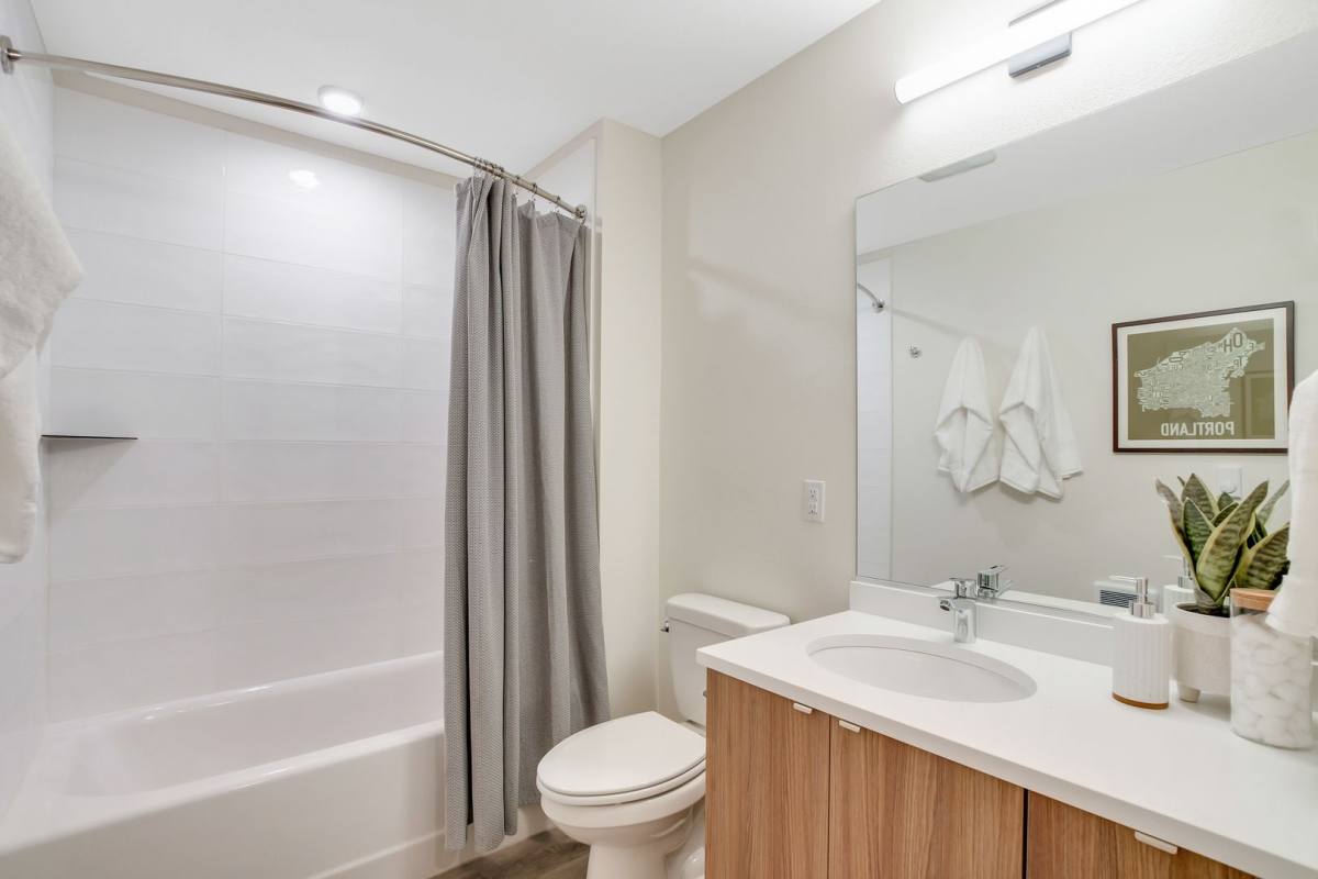 Apartment for rent at 5531 & 5541 N Greeley Ave, Portland, OR 97217