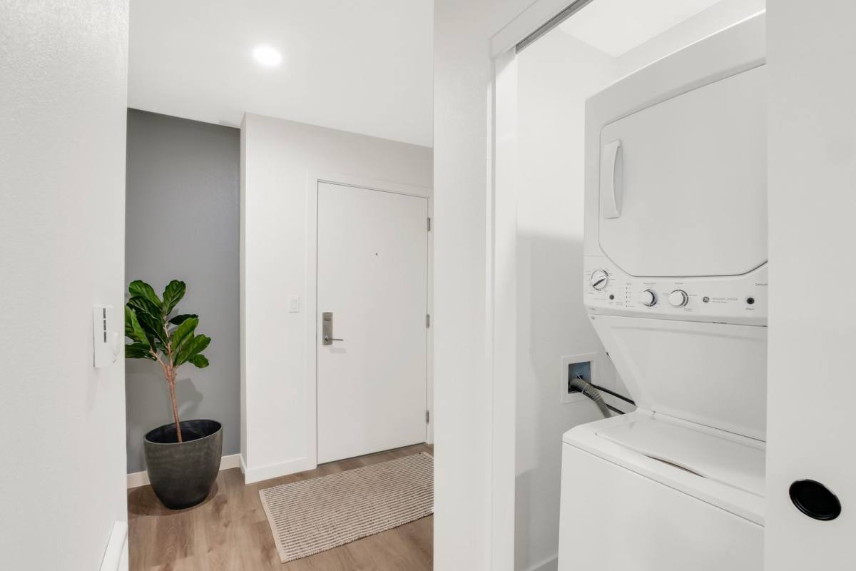 Apartment for rent at 5531 & 5541 N Greeley Ave, Portland, OR 97217
