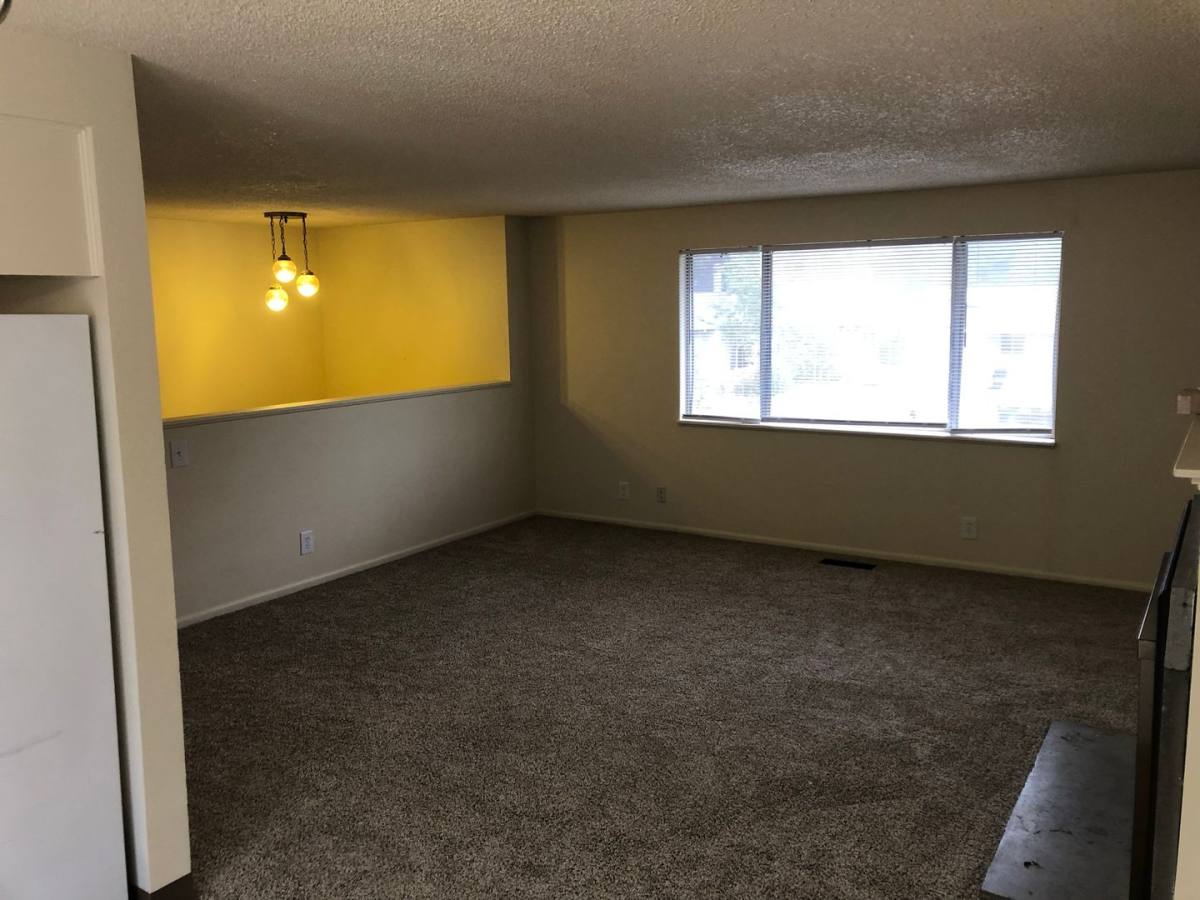 House for rent at 1009 N Hulet Ave, Newberg, OR 97132