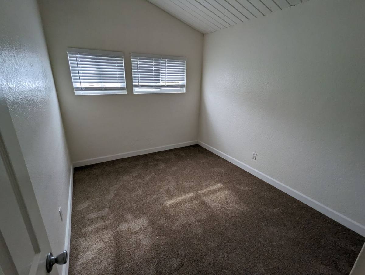 Apartment for rent at 2037 Garnet Ave, San Diego, CA 92109