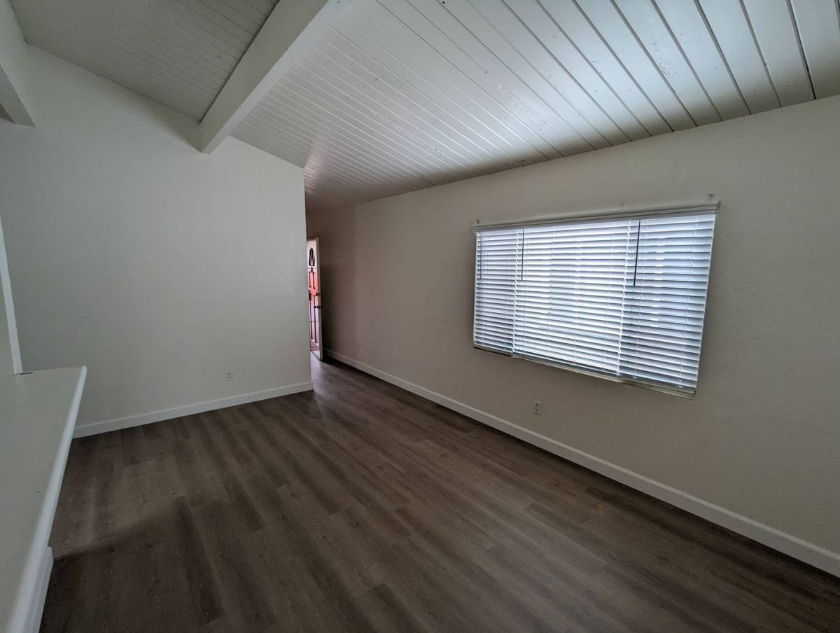 Apartment for rent at 2037 Garnet Ave, San Diego, CA 92109