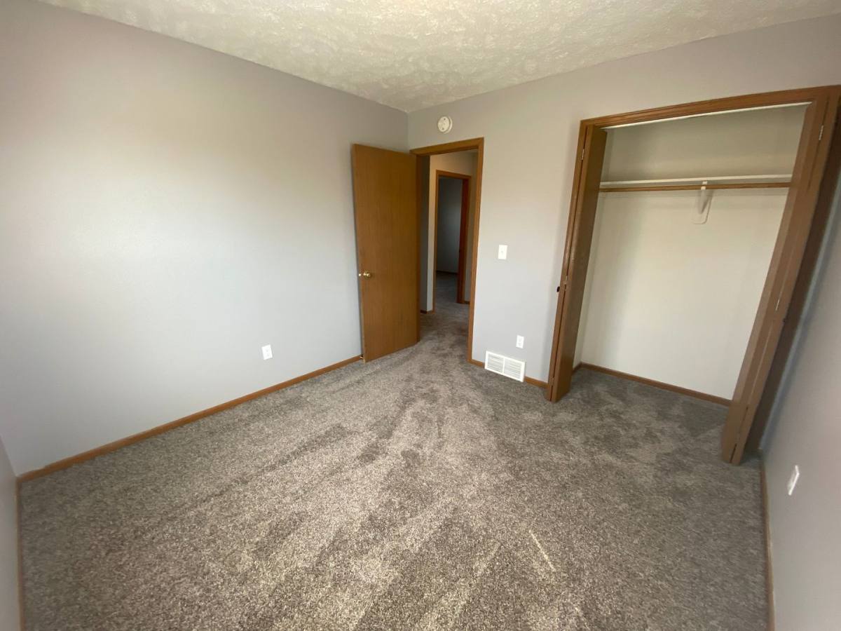 Apartment for rent at 1833 N 18th St, Omaha, NE 68110