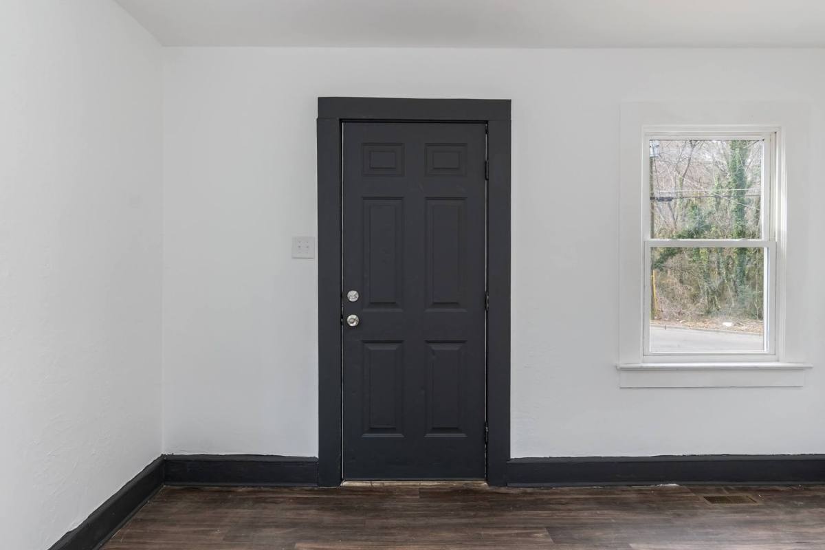 Townhouse for rent at 647 Arch St, Henderson, NC 27536