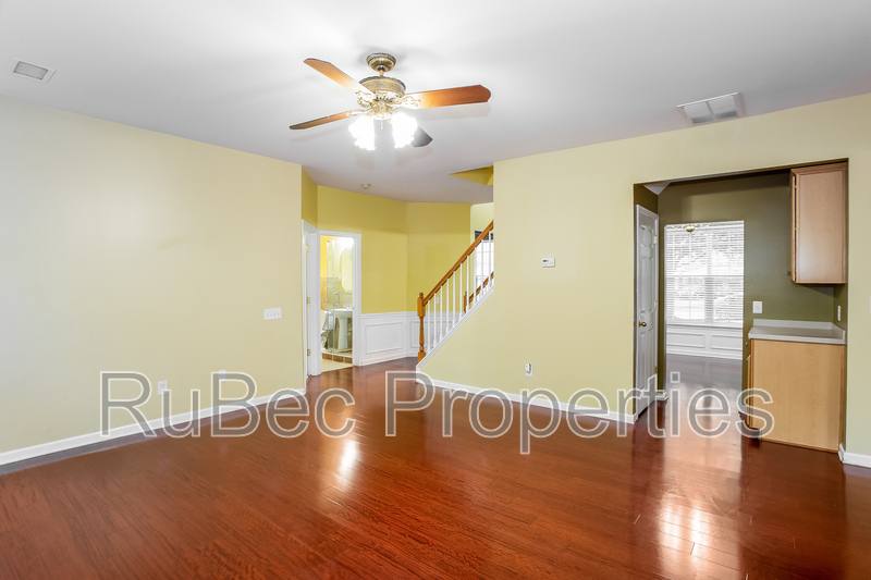 House for rent at 10313 Scotch Pine Circle, Charlotte, NC 28262