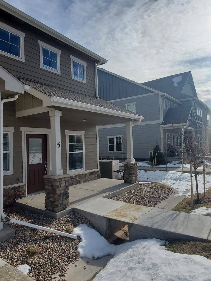 Townhouse for rent at 2421 Ridge Top Dr, Fort Collins, CO 80526