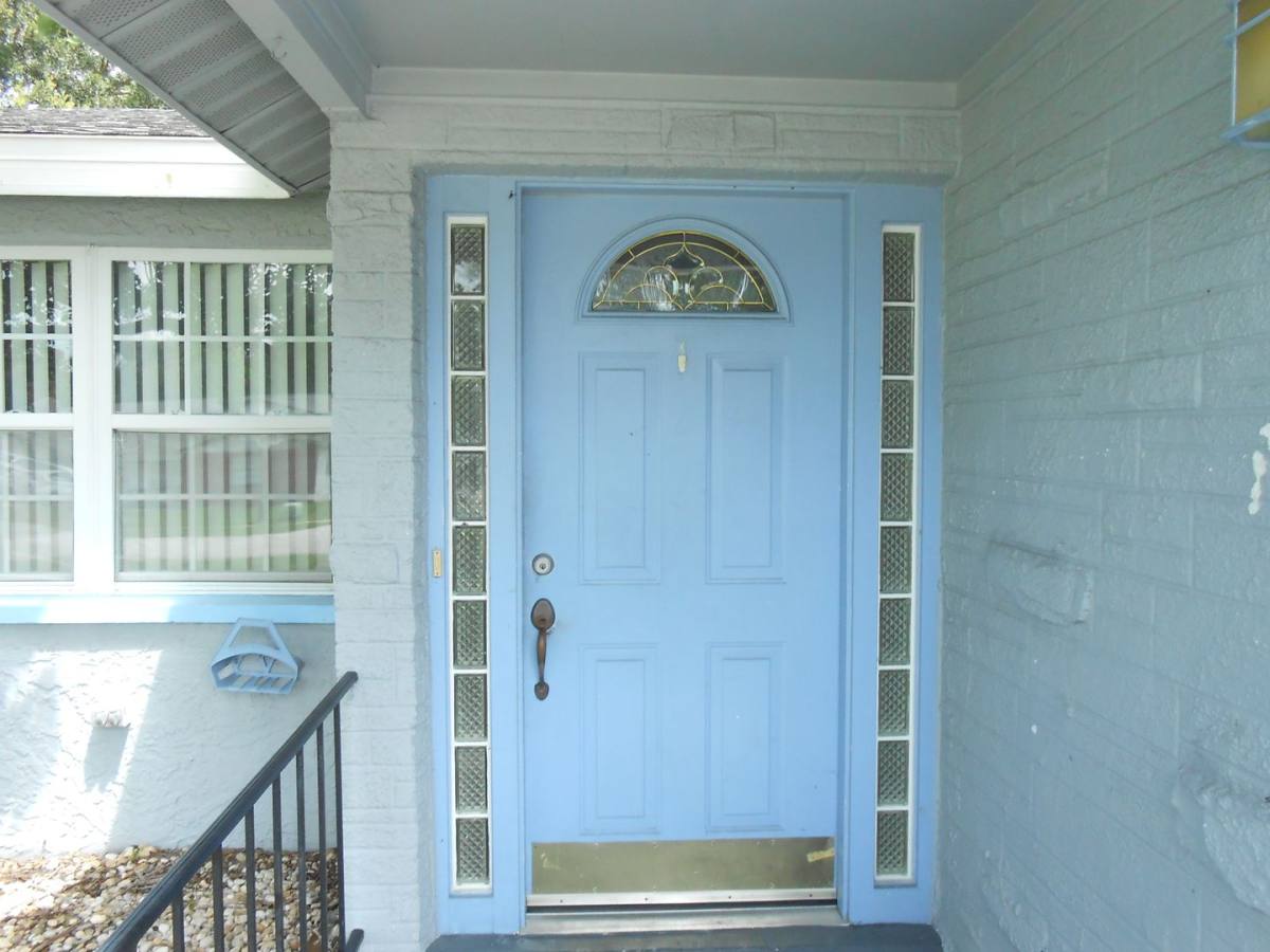 House for rent at 1767 10th St SW, Largo, FL 33778