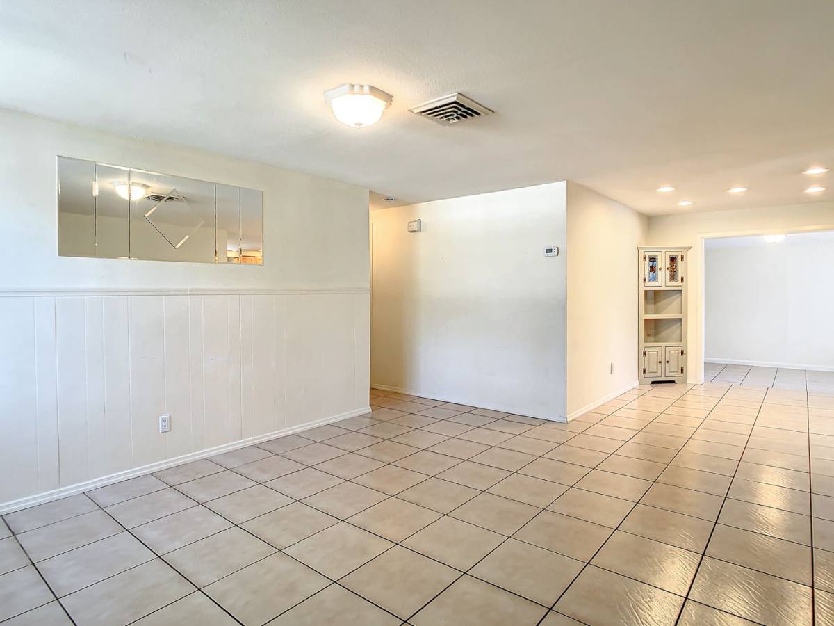 House for rent at 1767 10th St SW, Largo, FL 33778