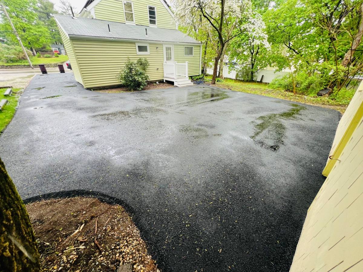 House for rent at 711 Pleasant St, East Weymouth, MA 02189