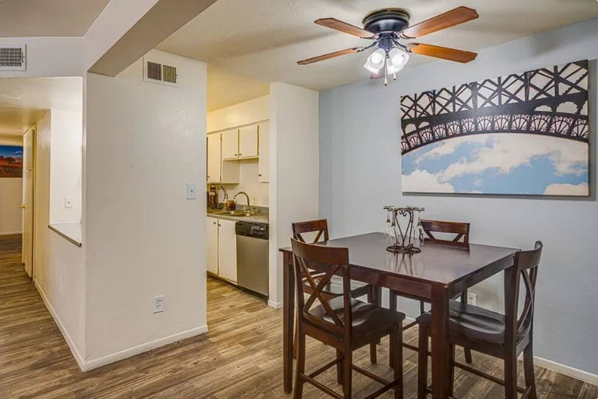Apartment for rent at 2641 W Butler Dr, Phoenix, AZ 85051