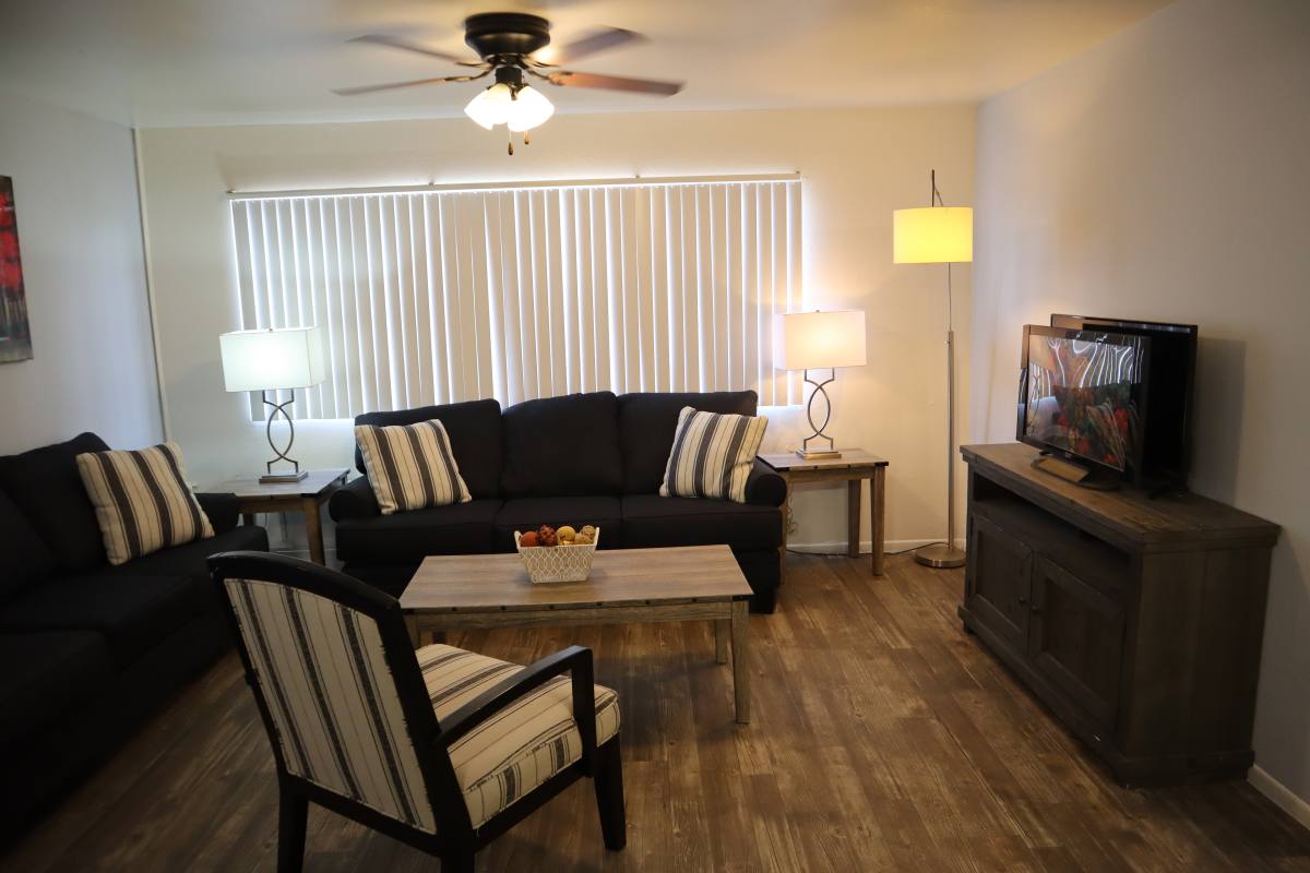 Apartment for rent at 2641 W Butler Dr, Phoenix, AZ 85051
