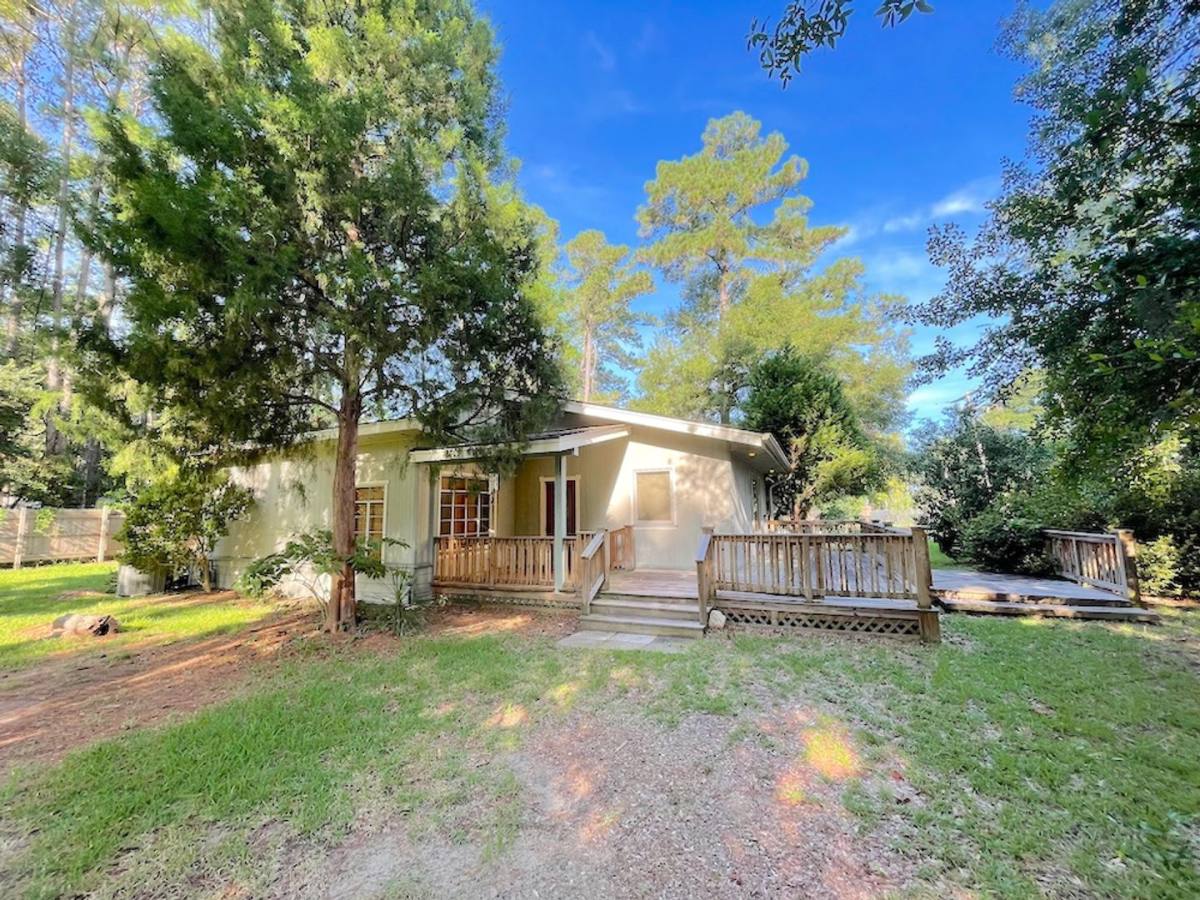House for rent at 54 Falligant Ave, Savannah, GA 31410