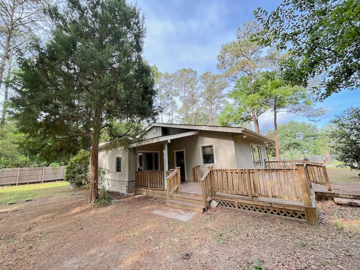 House for rent at 54 Falligant Ave, Savannah, GA 31410