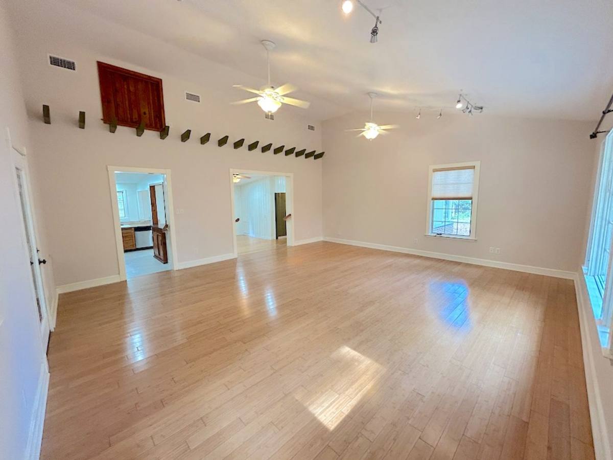 House for rent at 54 Falligant Ave, Savannah, GA 31410