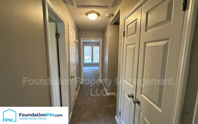 House for rent at 4523 Knotty Oaks Dr, Memphis, TN 38141