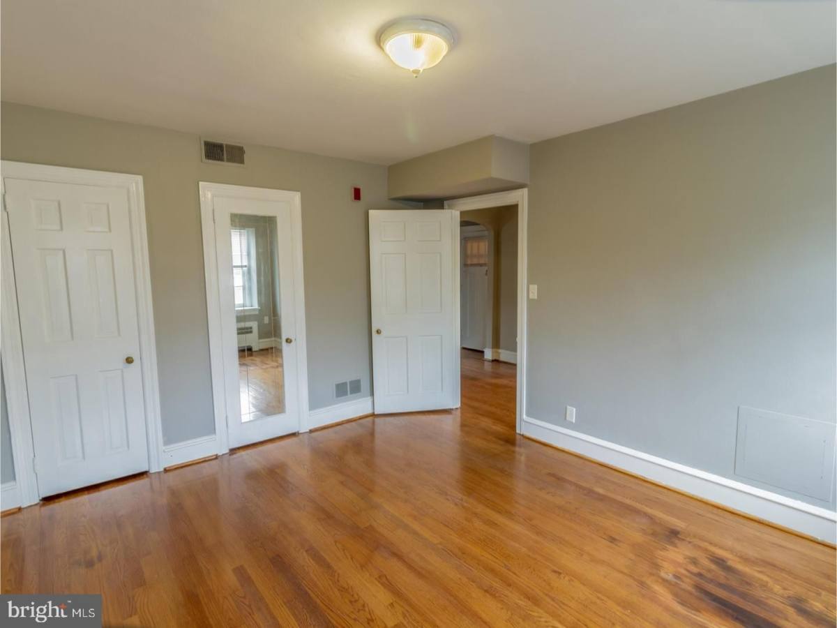 Apartment for rent at 709 N Broom St, Wilmington, DE 19805
