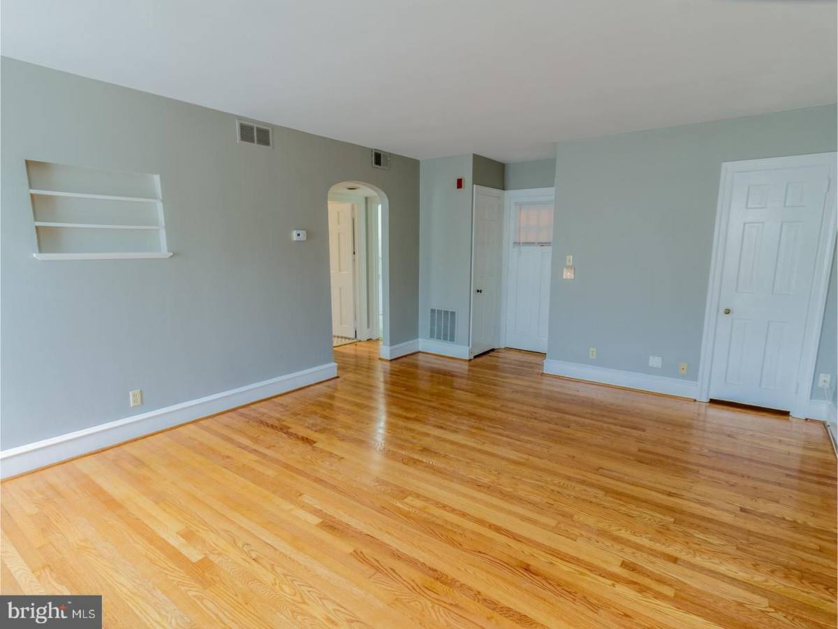 Apartment for rent at 709 N Broom St, Wilmington, DE 19805