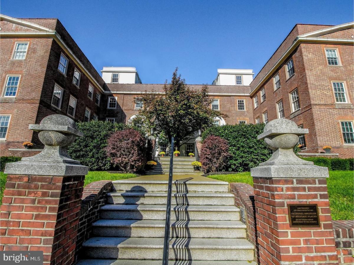 Apartment for rent at 709 N Broom St, Wilmington, DE 19805