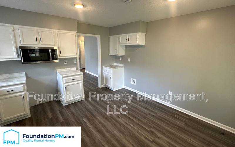 House for rent at 2293 Hometown Dr, Memphis, TN 38133