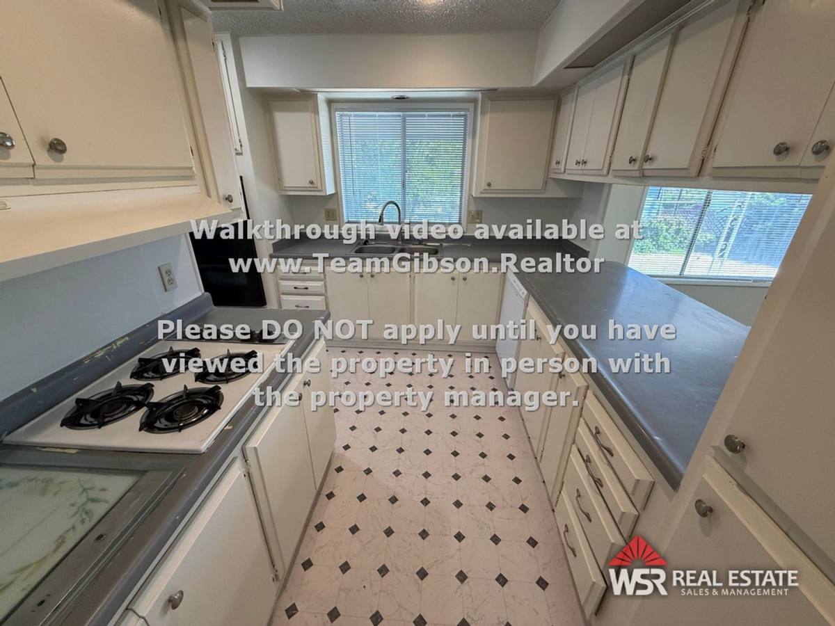 House for rent at 14110 Vista Grande, Riverside, CA 92508