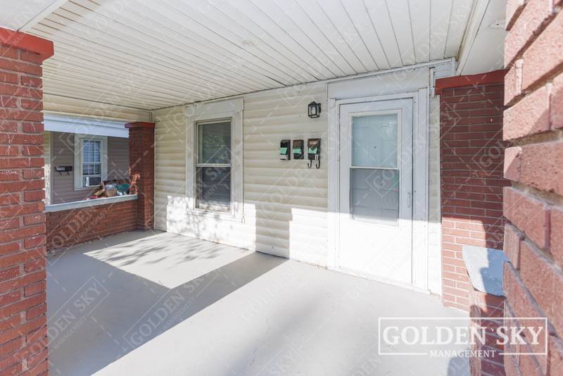 Apartment for rent at 2207 S Walnut St #1, Muncie, IN 47302