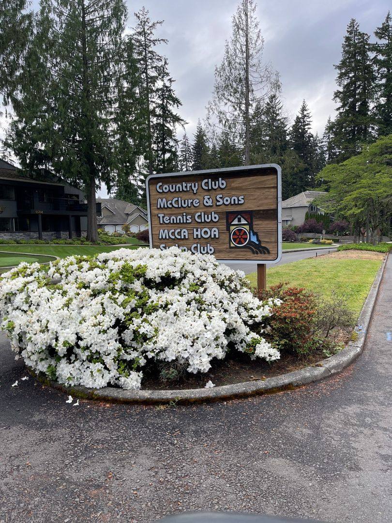 Condo for rent at 15433 Country Club Dr, Bothell, WA 98012