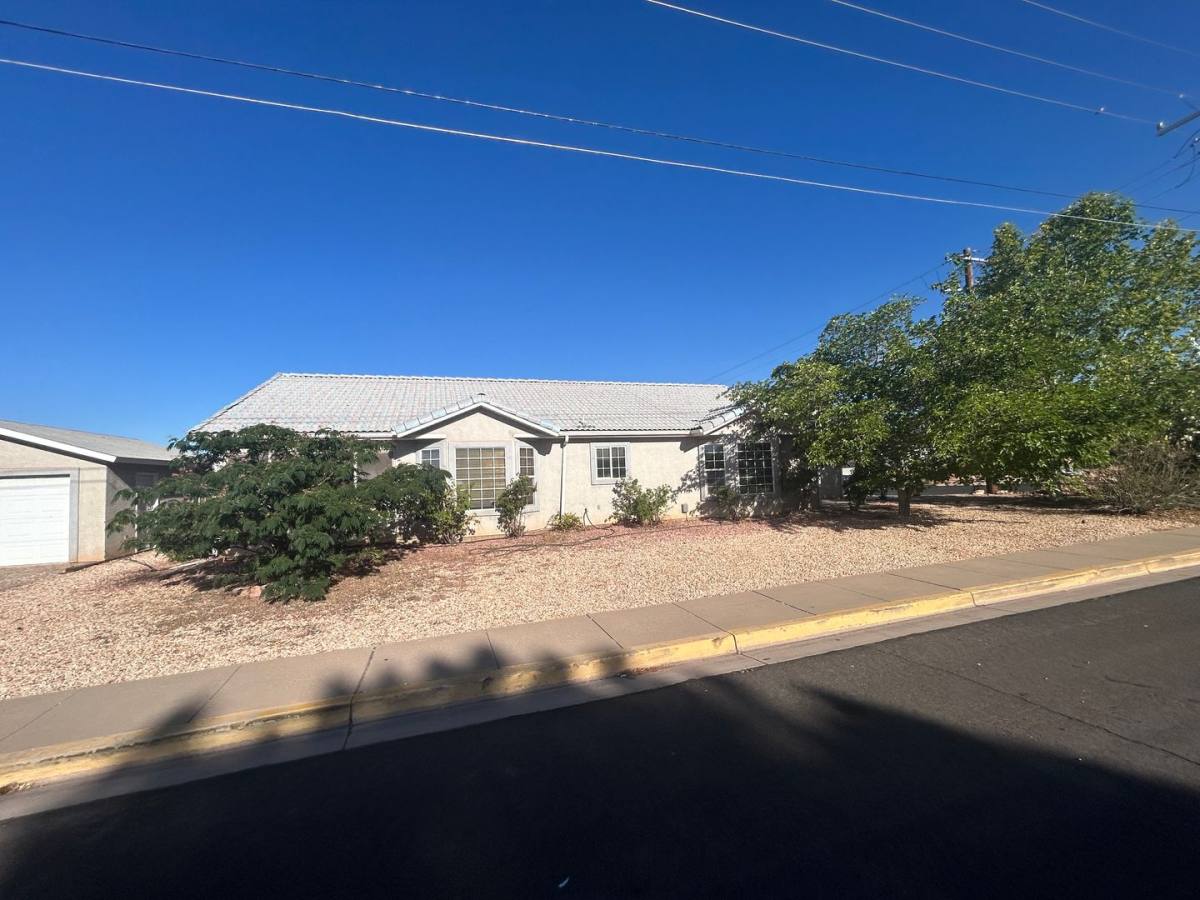 House for rent at 278 E 300 N, Washington, UT 84780