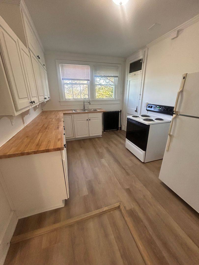 Apartment for rent at 126 Westmoreland Court, Danville, VA 24541