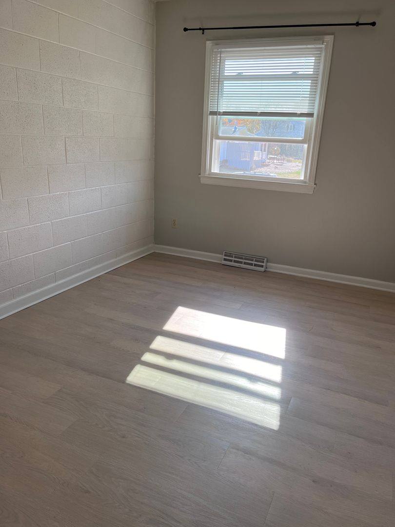 Apartment for rent at 2100 W Bremer Ave, Waverly, IA 50677