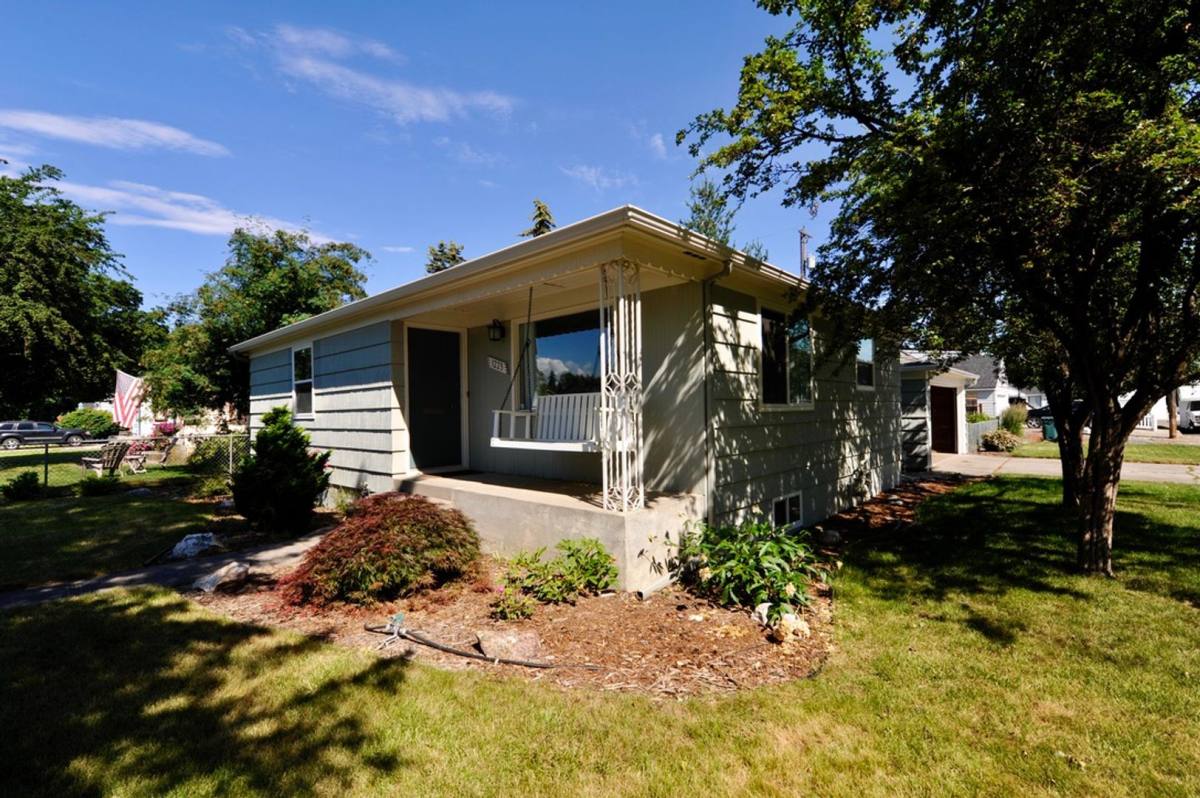 House for rent at 1223 E St Maries Ave, Coeur D Alene, ID 83814