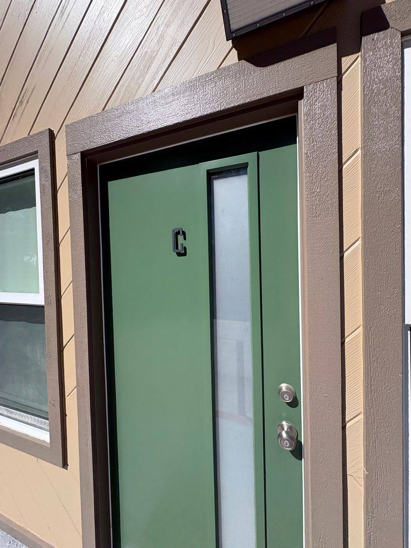 Apartment for rent at 162 E Line St Apts, Bishop, CA 93514