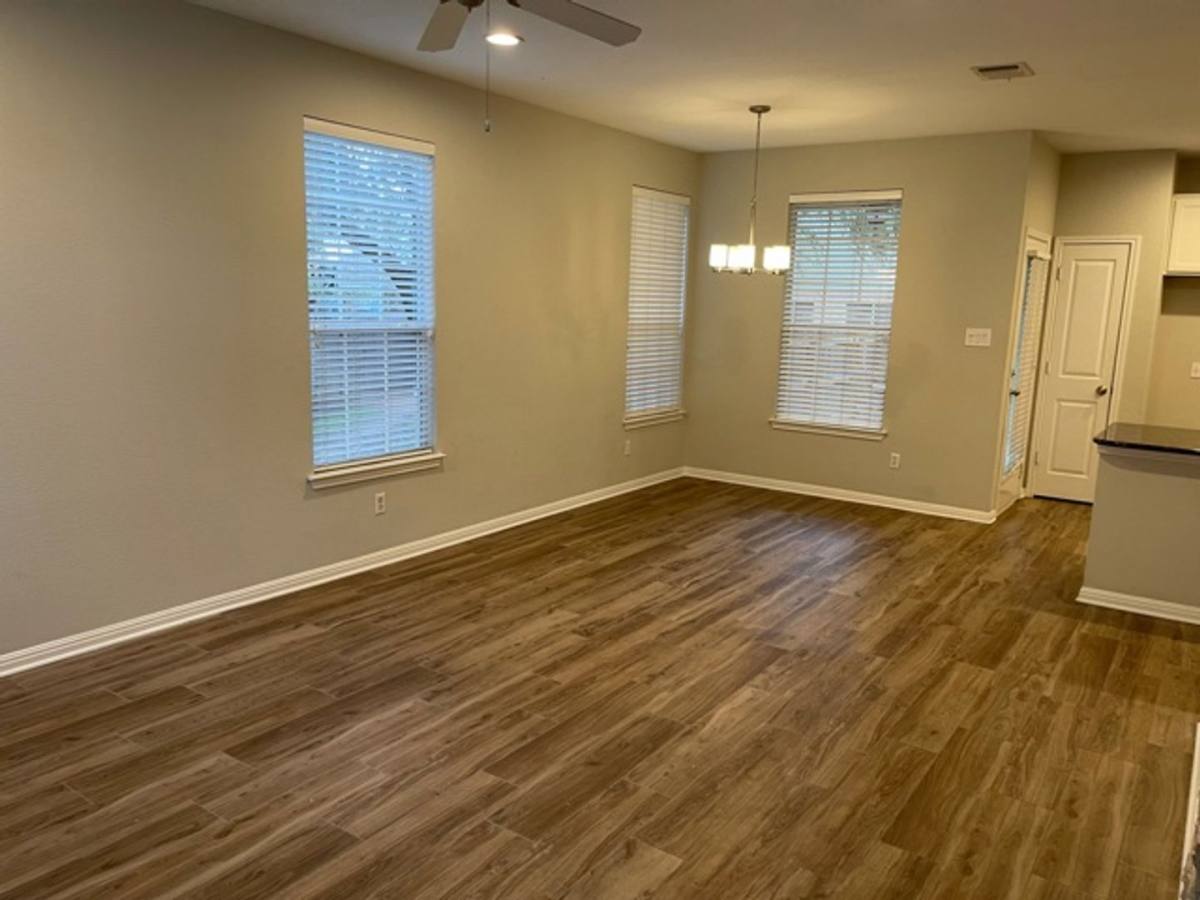 Townhouse for rent at 8518 Cahill Dr, Austin, TX 78729
