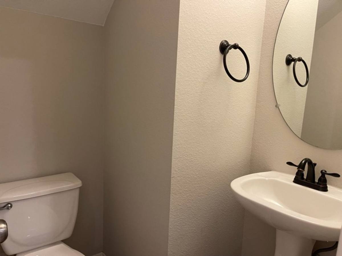 Townhouse for rent at 8518 Cahill Dr, Austin, TX 78729