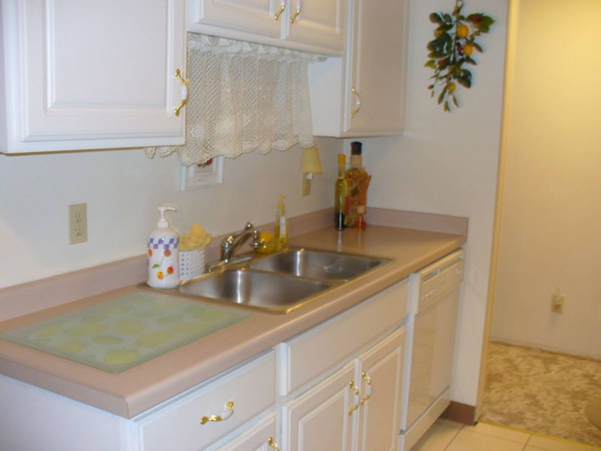 Apartment for rent at 711, 717, 701, 703 W Empire St, Ishpeming, MI 49849