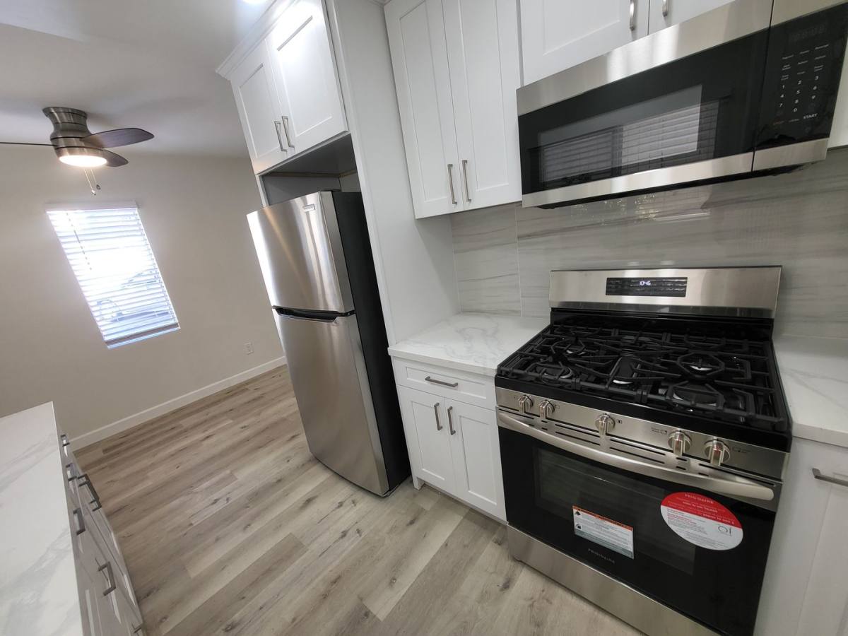 Apartment for rent at 2822 Reynard Way, San Diego, CA 92103