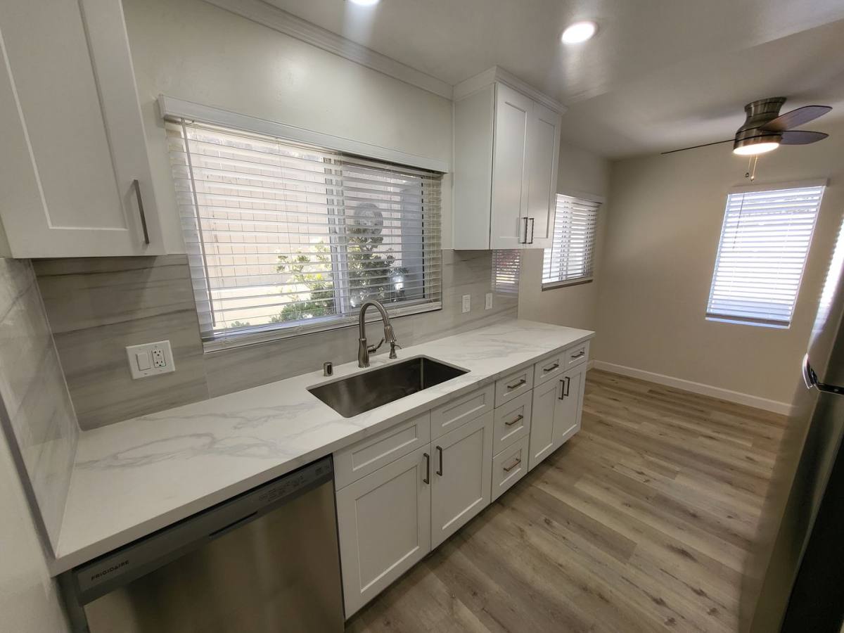 Apartment for rent at 2822 Reynard Way, San Diego, CA 92103